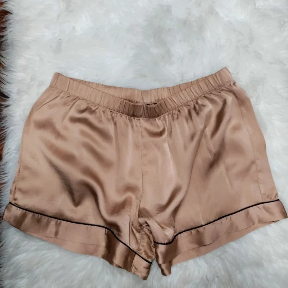 Intimissimi Soft Satin Piping Trim Short Sleeve Shirt & Shorts Pajama Set Size L - Picture 6 of 16
